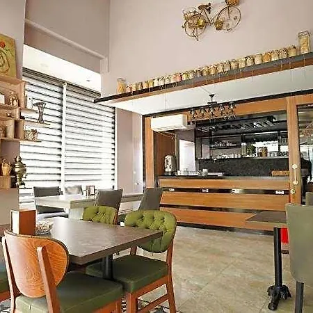 Time Mecidiyekoy Ξενοδοχείο