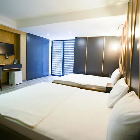 Time Mecidiyekoy Istambul